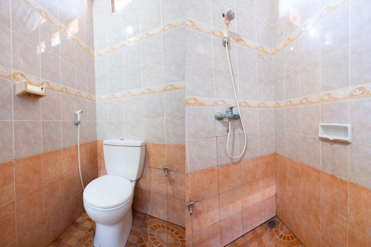 Oyo 1425 Beach Wind Bungalows Джили Трауанган Екстериор снимка