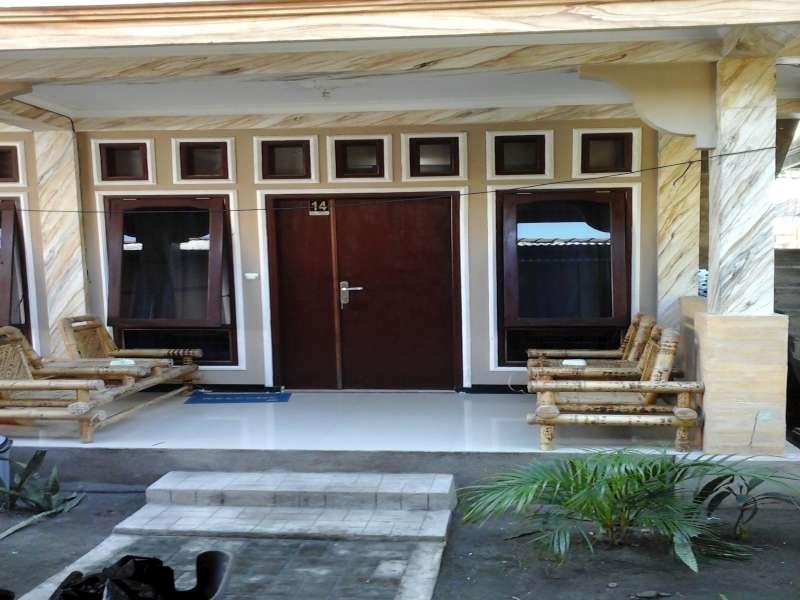 Oyo 1425 Beach Wind Bungalows Джили Трауанган Екстериор снимка